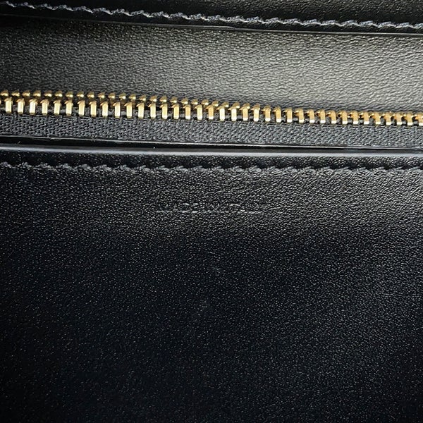 セリーヌ ショルダーバッグ クラシックボックス ミディアム ボックスカーフレザー 189173DLS CELINE 黒