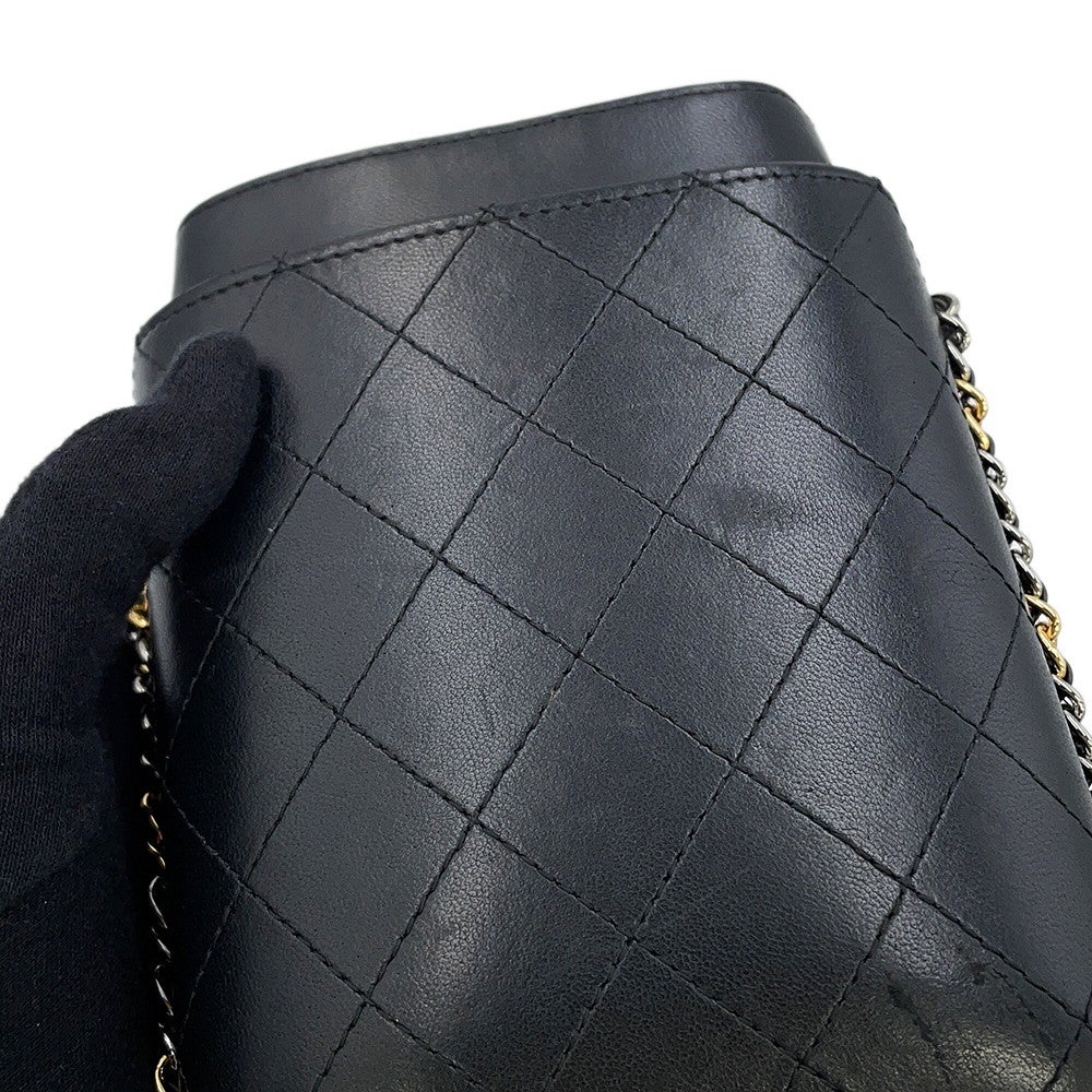 シャネル フォンケース チェーンアラウンド マトラッセ ココマーク