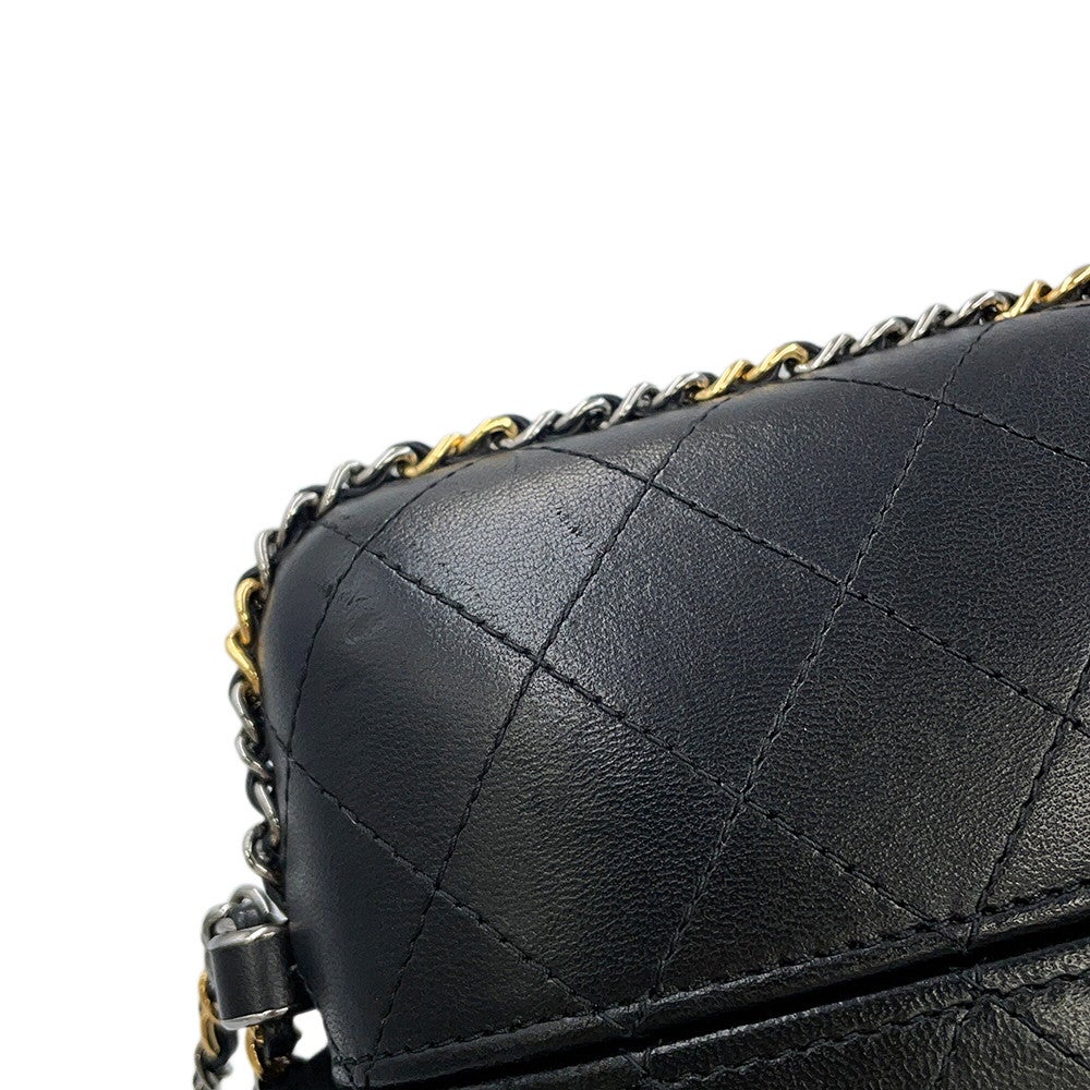 シャネル フォンケース チェーンアラウンド マトラッセ ココマーク ラムスキン A94471 CHANEL 黒 シャネル フォンケース チェーンアラウンド マトラッセ ココマーク
