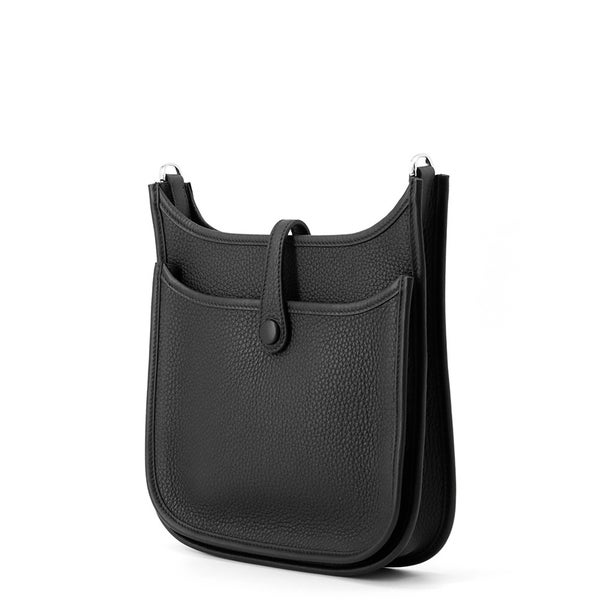 エルメス ショルダーバッグ エブリン3 23 ブラック/シルバー金具 トリヨンクレマンス K刻印 黒