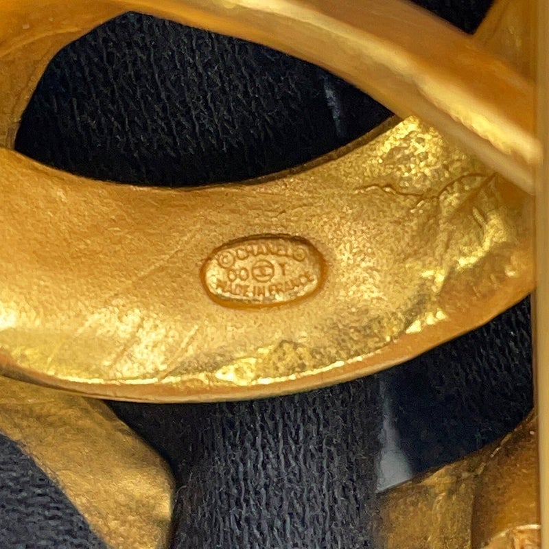 シャネル ブローチ ココマーク 00T CHANEL アクセサリー