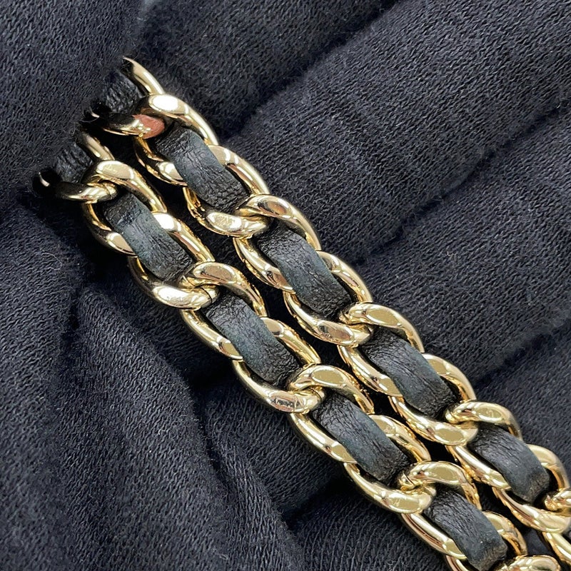 シャネル フォンケース マトラッセ ココマーク ラムスキン パテント AP3559 CHANEL 黒