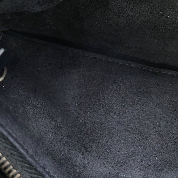 シャネル フォンケース マトラッセ 2.55 ミニ チェーンポシェット ラッキーチャーム カーフレザー A80446 CHANEL 黒