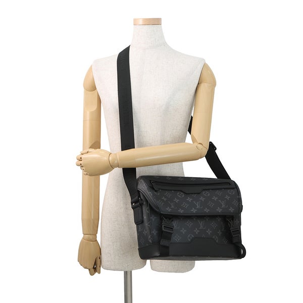 ルイヴィトン ショルダーバッグ モノグラム・エクリプス メッセンジャー・ヴォワヤージュPM M12517 黒 ブラック