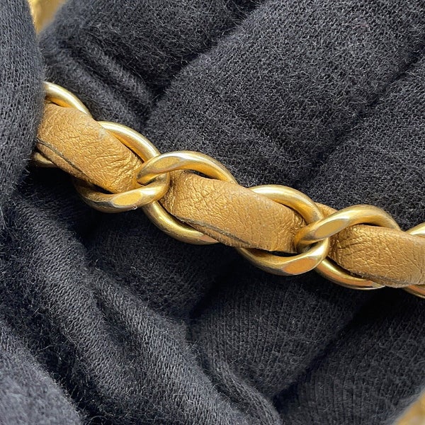 シャネル チェーンショルダーバッグ マトラッセ25 エジプトチャーム ココマーク ダブルチェーン ラムスキン A01112