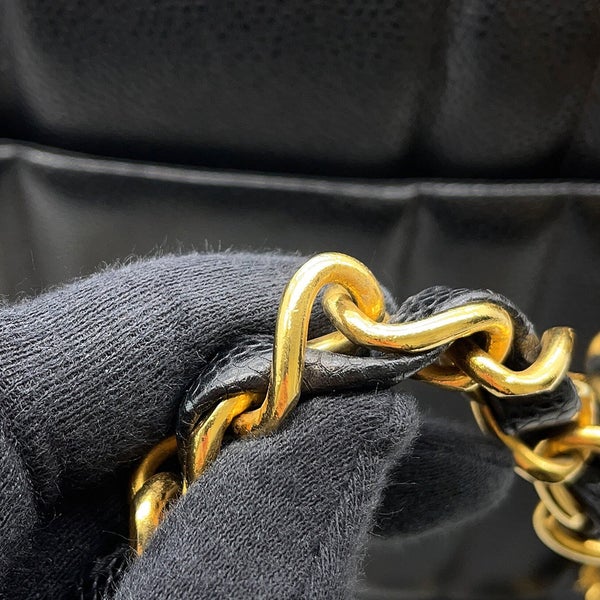 シャネル チェーンショルダーバッグ マドモアゼル ココマーク デカココ キャビアスキン CHANEL 黒