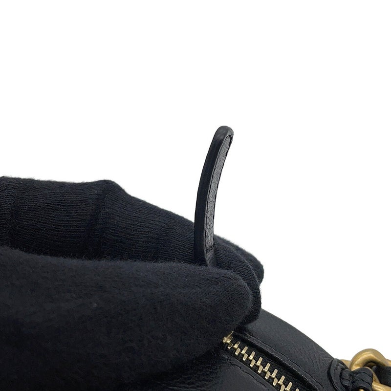 シャネル チェーンショルダーバッグ シャネル19 マトラッセ ココマーク ラムスキン AP0945 CHANEL 黒