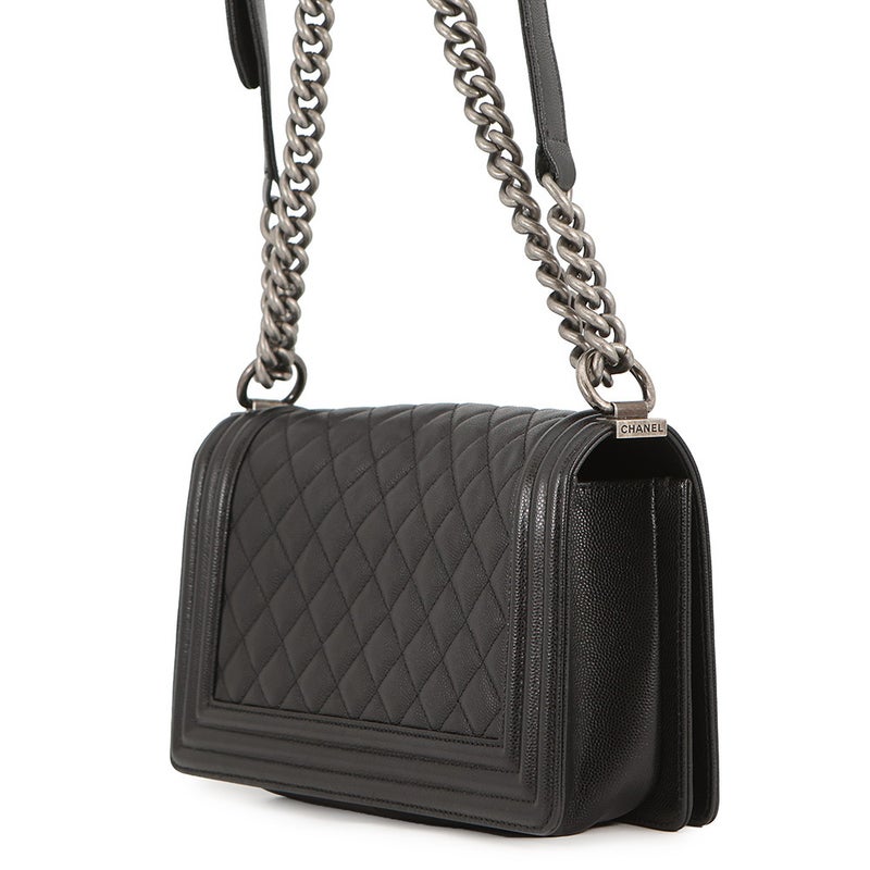 シャネル チェーンショルダーバッグ ボーイシャネル キャビアスキン A67086 CHANEL バッグ 黒