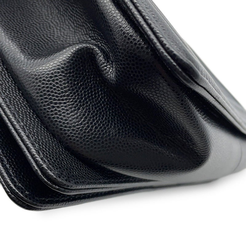 シャネル チェーンショルダーバッグ ボーイシャネル キャビアスキン A67086 CHANEL バッグ 黒