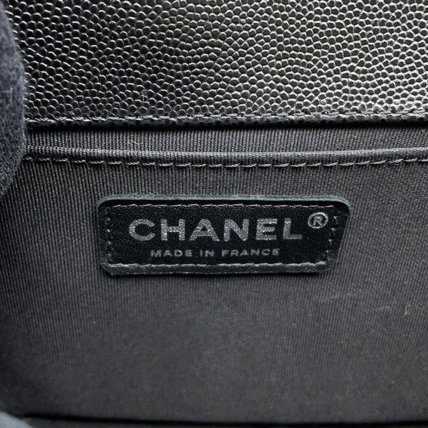 シャネル チェーンショルダーバッグ ボーイシャネル キャビアスキン A67086 CHANEL バッグ 黒