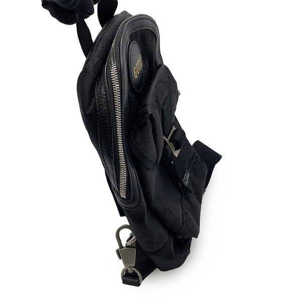 グッチ ボディバッグ GGナイロン オフ ザ グリッド スリング バックパック 658631 GUCCI バッグ 黒