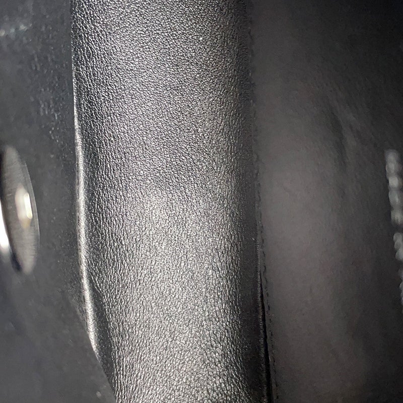 シャネル チェーンショルダーバッグ ミニ マトラッセ ココマーク シングルチェーン キャビアスキン A01115 CHANEL 黒