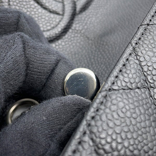 シャネル チェーンショルダーバッグ ミニ マトラッセ ココマーク シングルチェーン キャビアスキン A01115 CHANEL 黒