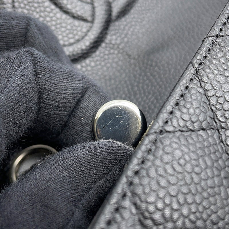 シャネル チェーンショルダーバッグ ミニ マトラッセ ココマーク シングルチェーン キャビアスキン A01115 CHANEL 黒