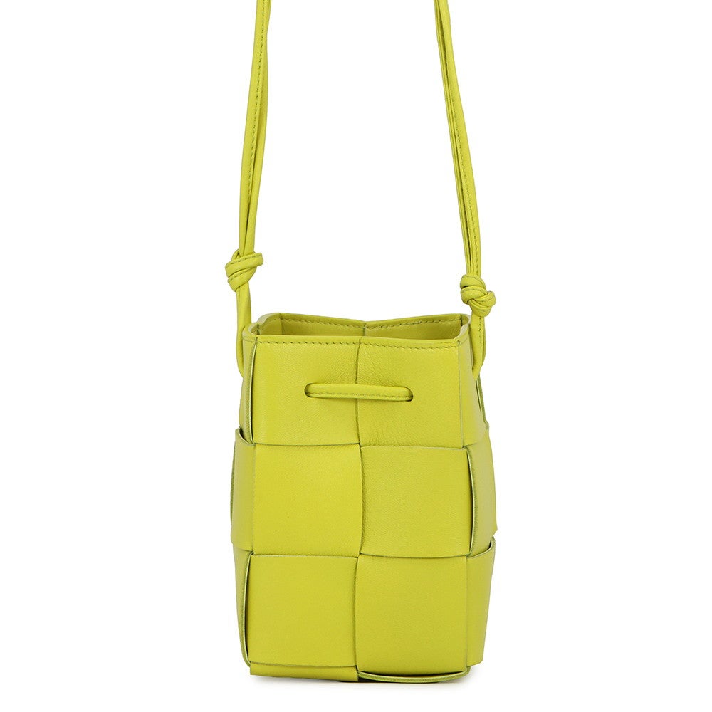 ボッテガヴェネタ ショルダーバッグ ミニ カセット バケットバッグ