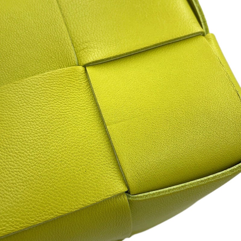 ボッテガヴェネタ ショルダーバッグ ミニ カセット バケットバッグ レザー 680217 BOTTEGA VENETA