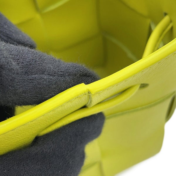 ボッテガヴェネタ ショルダーバッグ ミニ カセット バケットバッグ レザー 680217 BOTTEGA VENETA