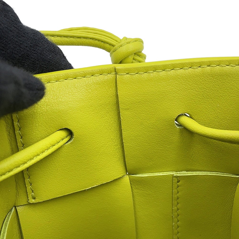 ボッテガヴェネタ ショルダーバッグ ミニ カセット バケットバッグ レザー 680217 BOTTEGA VENETA ボッテガヴェネタ ショルダーバッグ ミニ カセット バケットバッグ