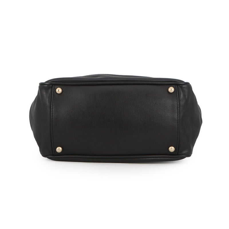 シャネル トートバッグ カメリア ロゴ ラムスキン A20856 CHANEL 黒 白