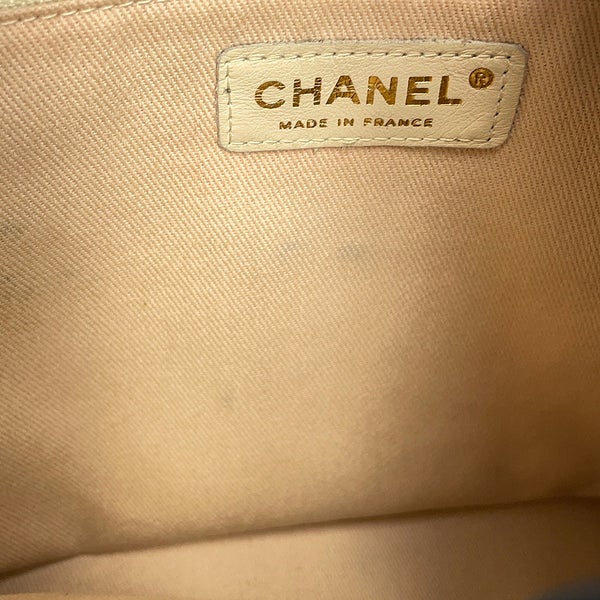 シャネル トートバッグ カメリア ロゴ ラムスキン A20856 CHANEL 黒 白