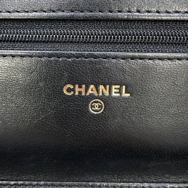 シャネル チェーンウォレット クラシック マトラッセ ココマーク ラムスキン AP0250 CHANEL 財布 黒