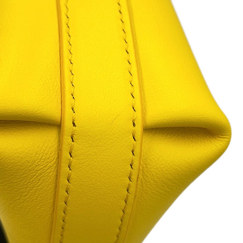 サルヴァトーレ・フェラガモ ショルダーバッグ ハグ フォンホルダー カーフレザー 220650 Ferragamo