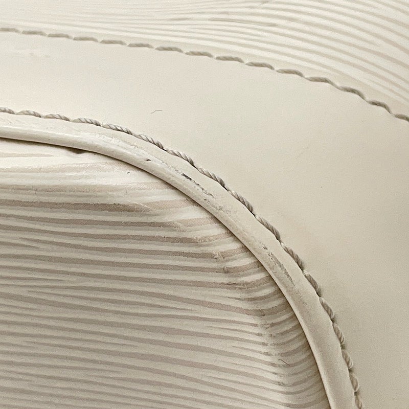 ルイヴィトン ハンドバッグ エピ ロックイット M4229J LOUIS VUITTON ヴィトン バッグ 白 ホワイト