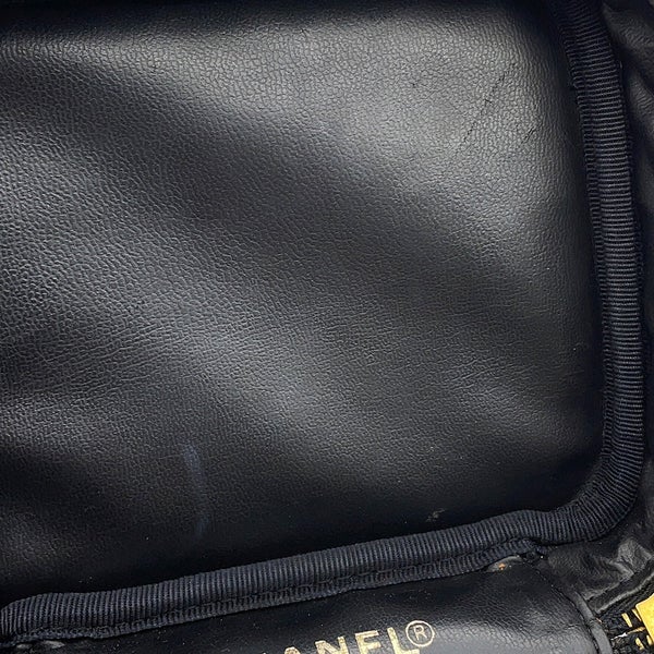 シャネル バニティバッグ ココマーク キャビアスキン 縦型 A01998 CHANEL 化粧ポーチ コスメポーチ 黒