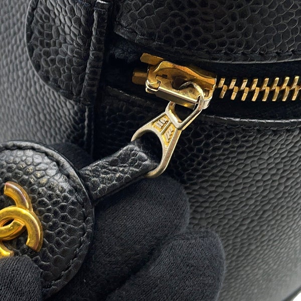 シャネル バニティバッグ ココマーク キャビアスキン 縦型 A01998 CHANEL 化粧ポーチ コスメポーチ 黒