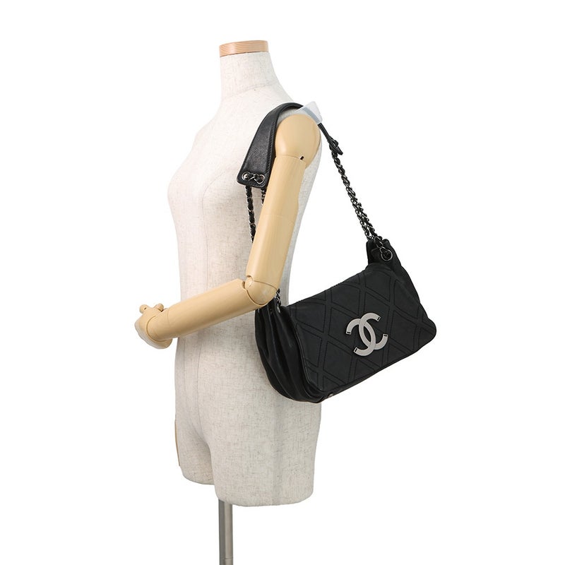 シャネル チェーンショルダーバッグ ココマーク デカココ レザー CHANEL バッグ 黒