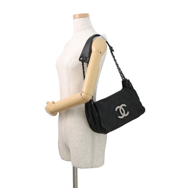 シャネル チェーンショルダーバッグ ココマーク デカココ レザー CHANEL バッグ 黒