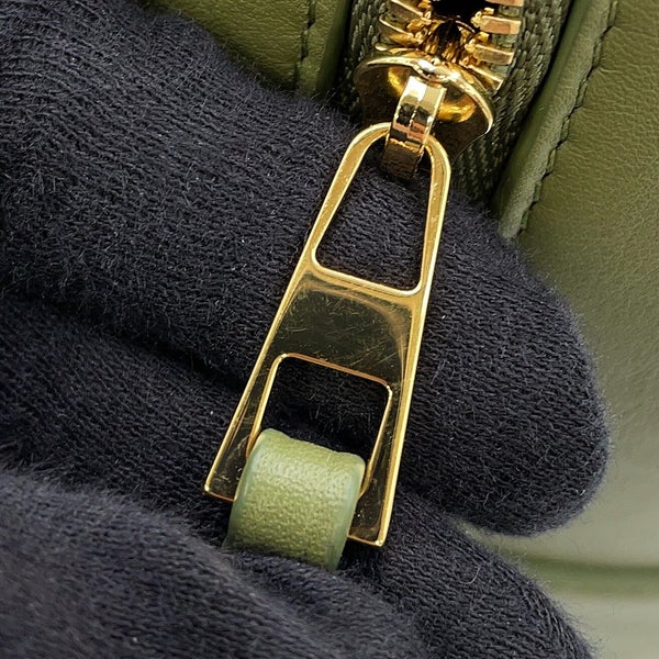 ロエベ ハンドバッグ アマソナ19 カーフレザー A039N10X03 LOEWE 2way