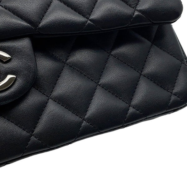 シャネル チェーンショルダーバッグ マトラッセ25 ココマーク ラムスキン ダブルチェーン A01112 CHANEL