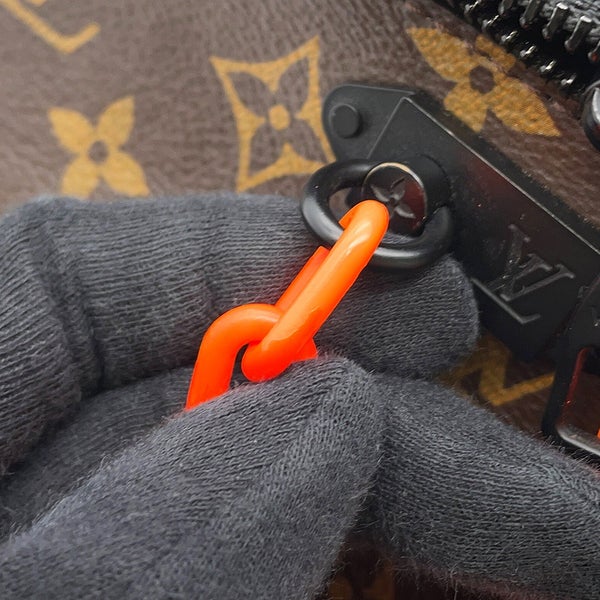 ルイヴィトン セカンドバッグ モノグラム・ソーラーレイ ポシェット・ヴォルガ M44482 LOUIS VUITTON ブラック 黒