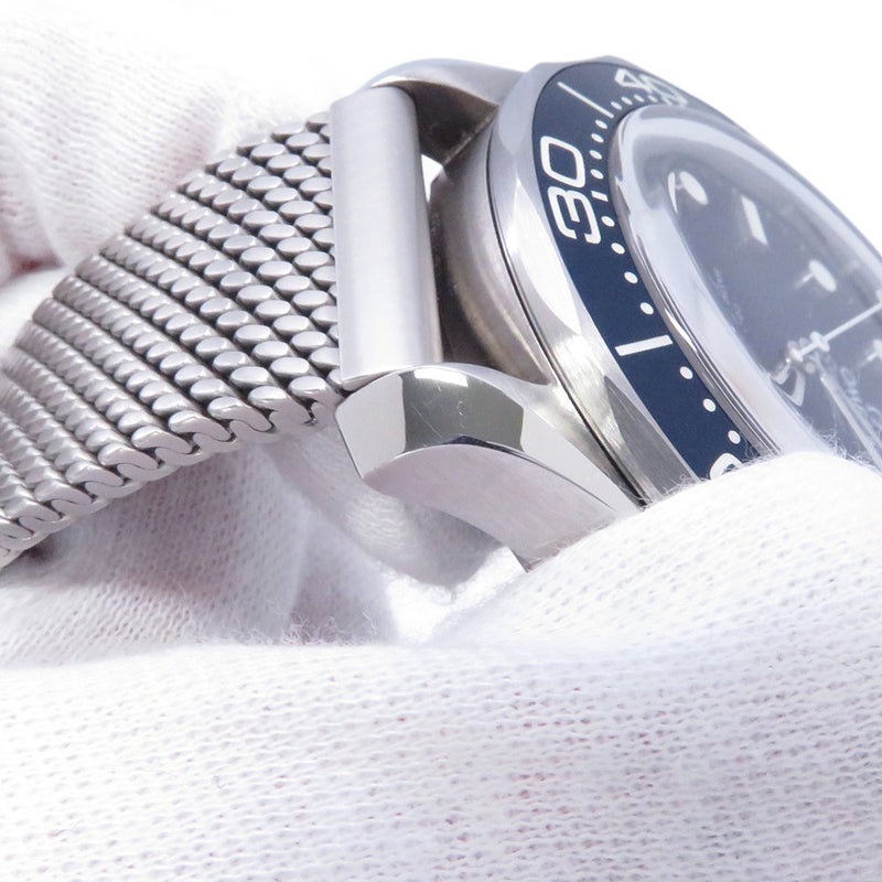 オメガ シーマスター ダイバー 300M 007 ボンド映画60周年記念 210.30.42.20.03.002 ブルー文字盤