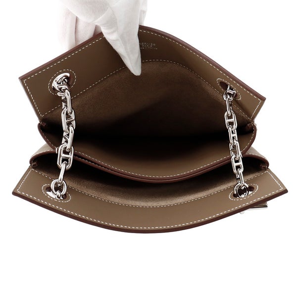 エルメス ショルダーバッグ ポッシュ・クリケティス エトゥープ/シルバー金具 スイフト K刻印