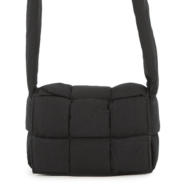 ボッテガヴェネタ ショルダーバッグ パデッド テック キャンディ カセット ナイロン 691018 BOTTEGA VENETA 黒