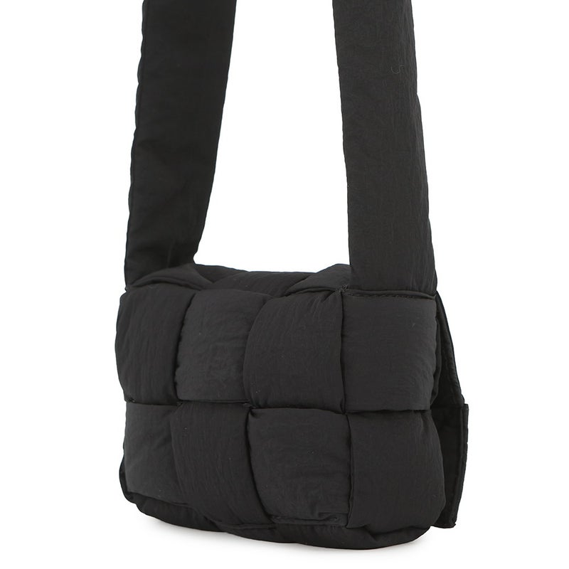ボッテガヴェネタ ショルダーバッグ パデッド テック キャンディ カセット ナイロン 691018 BOTTEGA VENETA 黒