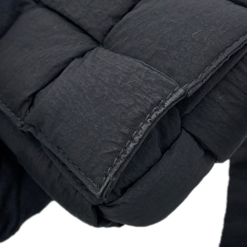 ボッテガヴェネタ ショルダーバッグ パデッド テック キャンディ カセット ナイロン 691018 BOTTEGA VENETA 黒