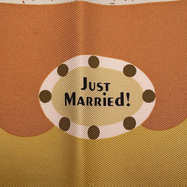 エルメス スカーフ カレ45 ガヴロッシュ ジャスト・マリッド JUST MARRIED HERMES プチカレ 2024春夏 白