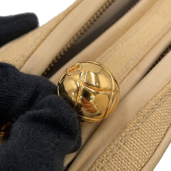 シャネル ショルダーバッグ ココマーク マトラッセ キャンバス レザー CHANEL