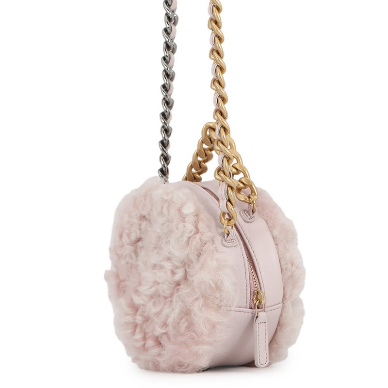 シャネル チェーンショルダーバッグ シャネル19 ココマーク ファー AP0945 CHANEL バッグ