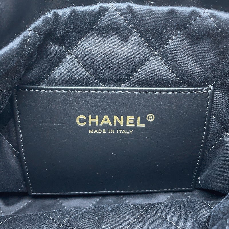 シャネル ハンドバッグ CHANEL 22 ミニ ココマーク シャイニーカーフレザー AS3980 CHANEL 2way 黒