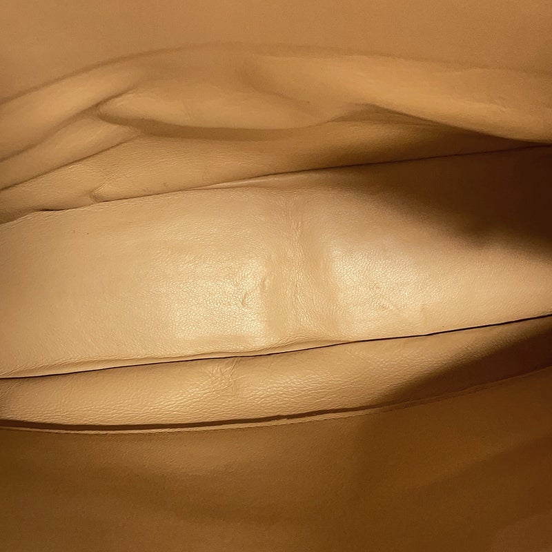 シャネル ショルダーバッグ バイアスステッチ ココマーク スエード CHANEL タッセル付き