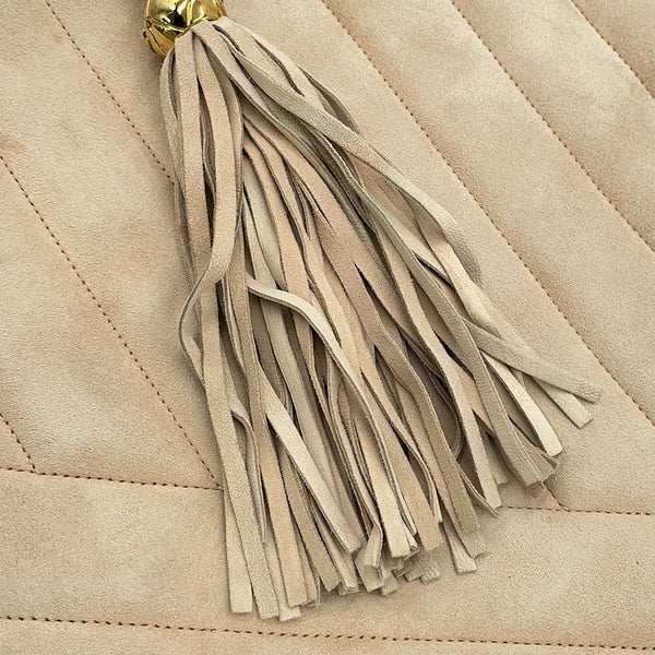 シャネル ショルダーバッグ バイアスステッチ ココマーク スエード CHANEL タッセル付き