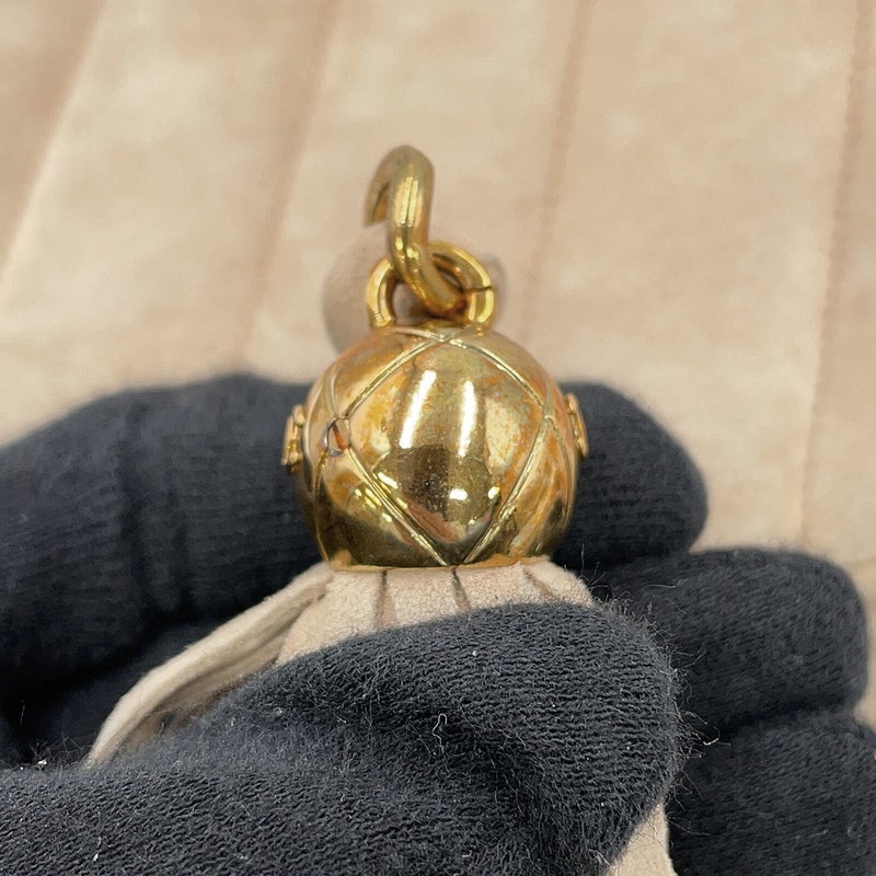 シャネル ショルダーバッグ バイアスステッチ ココマーク スエード CHANEL タッセル付き