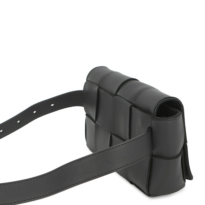 ボッテガヴェネタ ボディバッグ マキシイントレチャート カセット ベルトバッグ 668572 BOTTEGA VENETA 黒