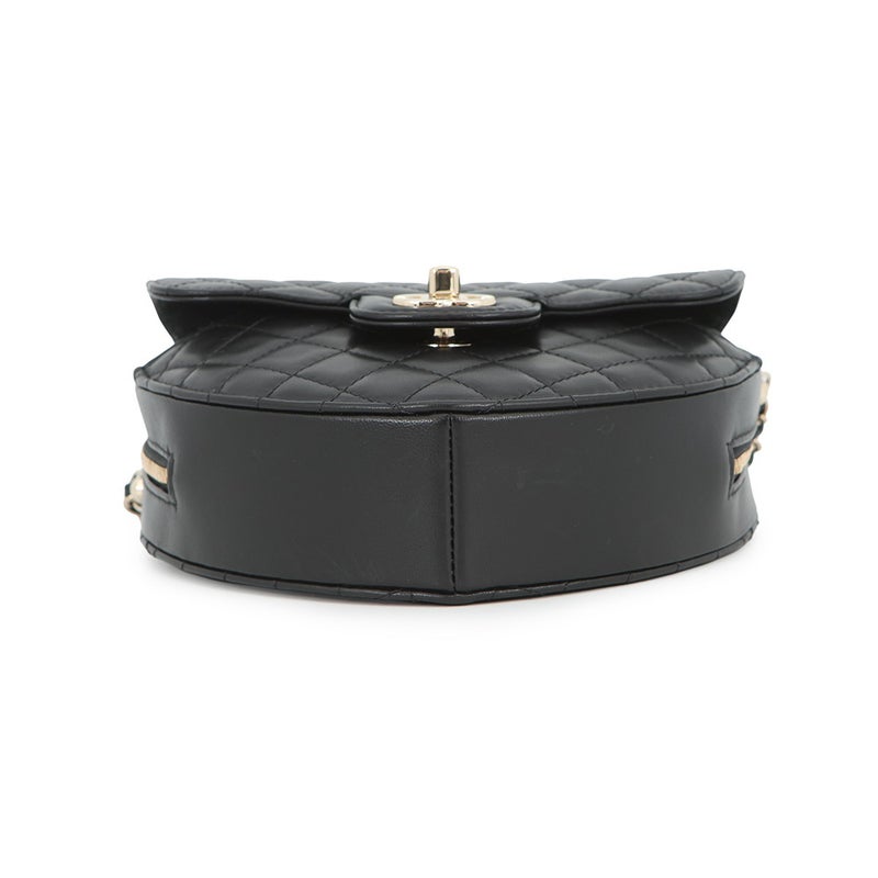 シャネル チェーンショルダーバッグ マトラッセ ハートシェイプ ラムスキン AS3191 CHANEL バッグ 黒