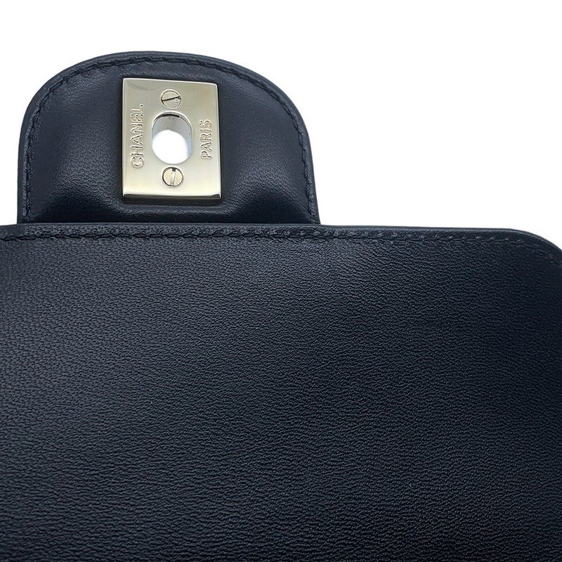 シャネル チェーンショルダーバッグ マトラッセ ハートシェイプ ラムスキン AS3191 CHANEL バッグ 黒