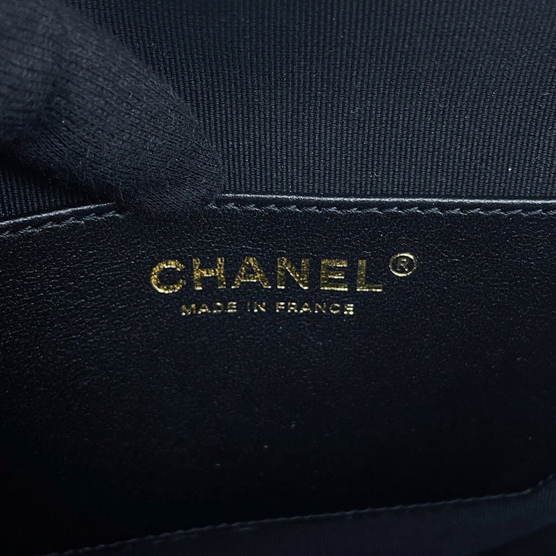 シャネル チェーンショルダーバッグ マトラッセ ハートシェイプ ラムスキン AS3191 CHANEL バッグ 黒